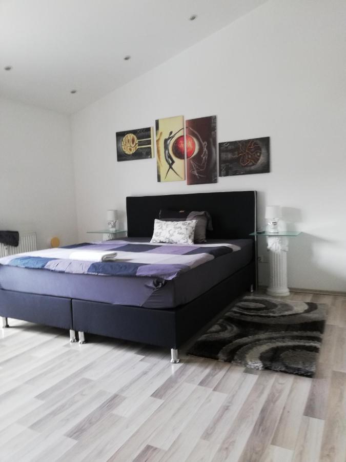 Villaci Business Apartments Лаймен Екстериор снимка