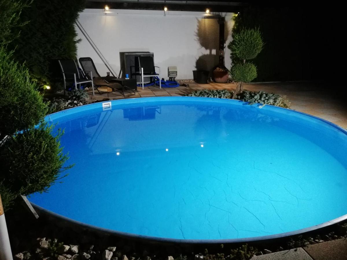 Villaci Business Apartments Лаймен Екстериор снимка