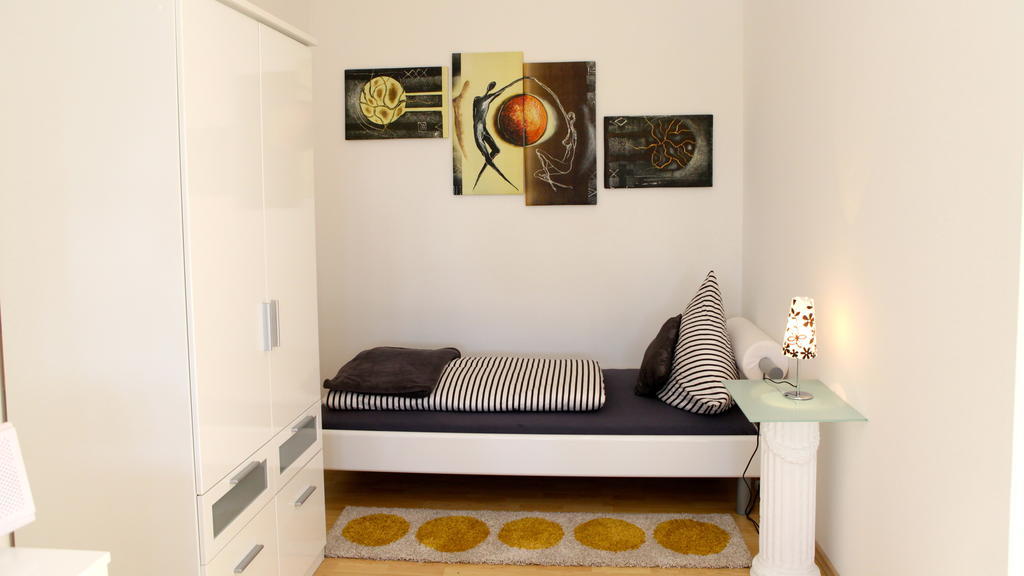 Villaci Business Apartments Лаймен Стая снимка