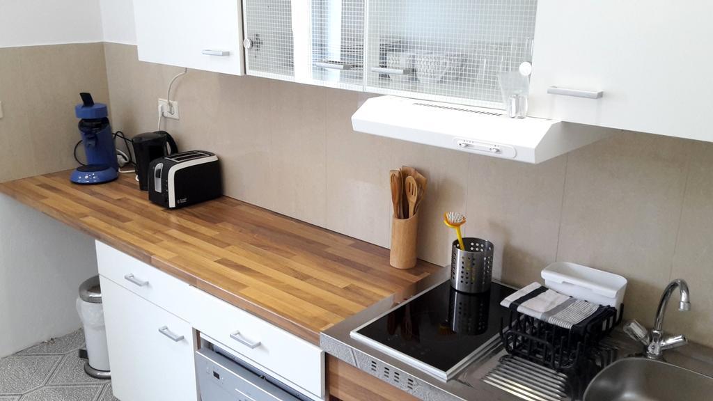 Villaci Business Apartments Лаймен Екстериор снимка