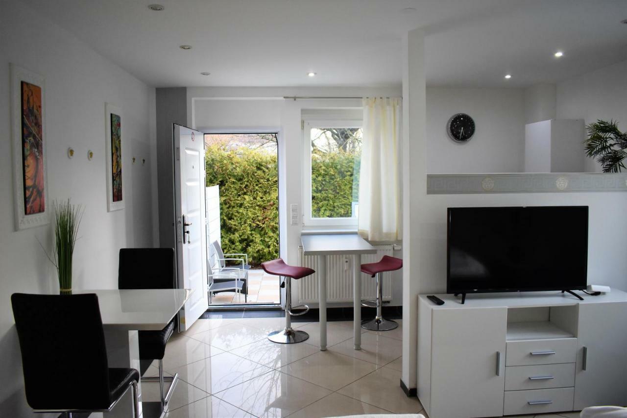 Villaci Business Apartments Лаймен Екстериор снимка