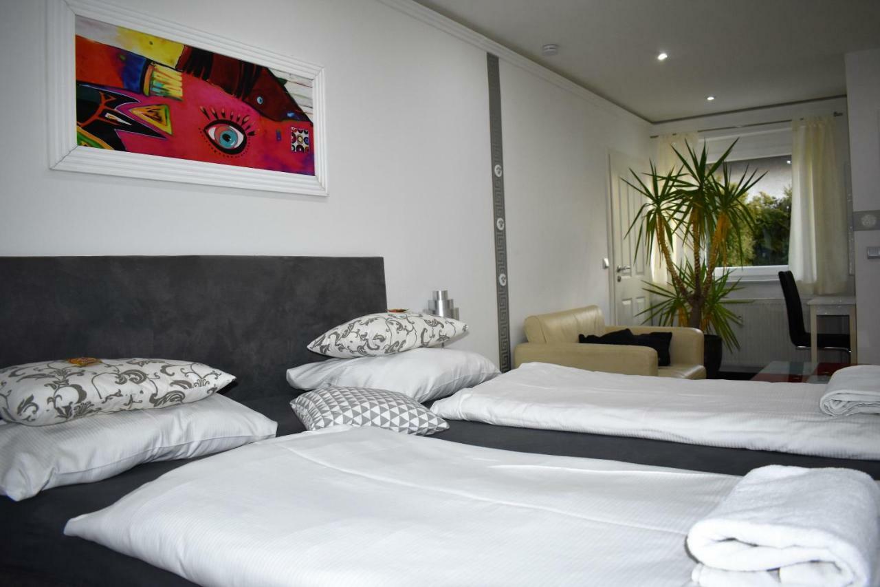 Villaci Business Apartments Лаймен Екстериор снимка